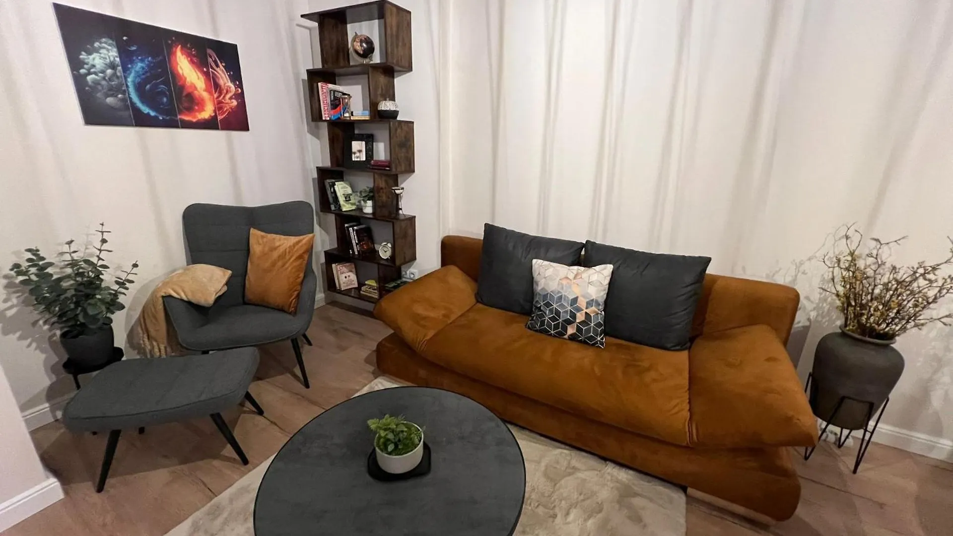 Lägenhet Elements Stylish Central 1Bdr W High Speed Wifi And Work Space Sofia Bulgarien
